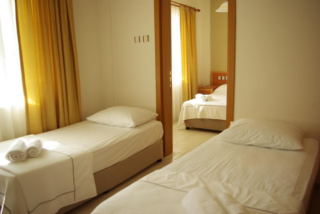 Lale Hotel Мармарис Номер фото